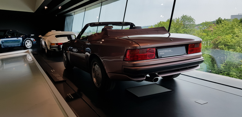 Illustration for article titled Porsche Museum Stuttgart Zuffenhausen photo dump